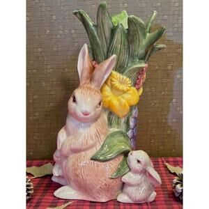 Fitz and Floyd Classics Nature's Treasures Collection Rabbit Vase Handpainted